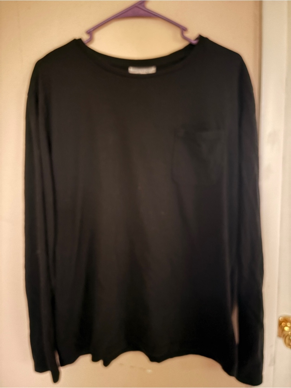 Black Long-Sleeve Crewneck Shirt